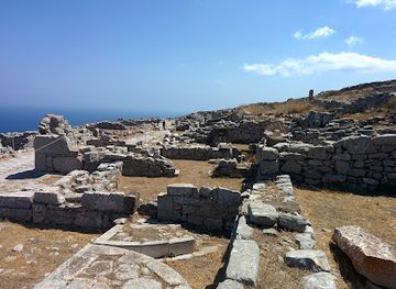greece/santorini/landmark/ancient-thera