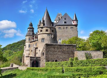 germany/palatinate/landmark/castle-burresheim