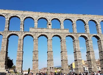 spain/segovia/landmark/segovia-tourist-office