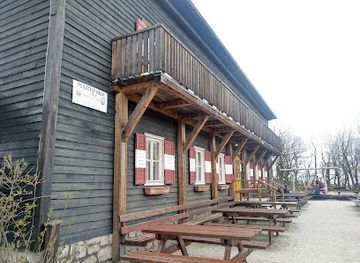 austria/vienna-woods/landmark/peilsteinhaus