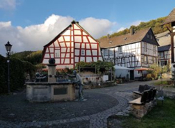 germany/hunsruck/landmark/hankelbrunnen