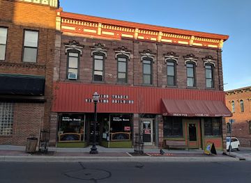 michigan/marquette/landmark/the-vierling-restaurant-marquette-harbor-brewery