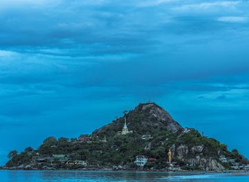 thailand/hua-hin/khao-takiab/landmark/takiab-beach