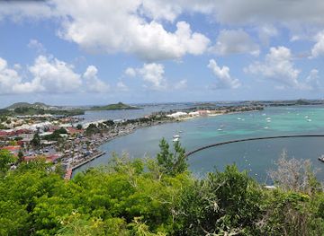 sint-maarten/cul-de-sac/landmark/fort-st-louis