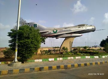 pakistan/karachi/landmark/f6-monument