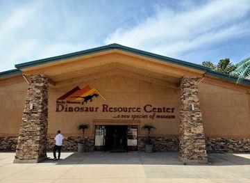 colorado/eastern-plains/landmark/rocky-mountain-dinosaur-resource-center