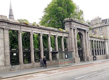 united-kingdom/aberdeen/old-aberdeen/landmark/the-kirk-of-st-nicholas-colonnade