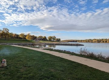 iowa/iowa-great-lakes/landmark/lake-darling