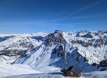 france/meribel/landmark/reserve-naturelle-nationale-du-plan-de-tueda