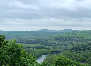 arkansas/eureka-springs/landmark/inspiration-point