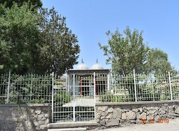 tajikistan/istaravshan/landmark/mazar-i-chor-gumbaz