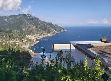 italy/ravello/landmark/villa-eva