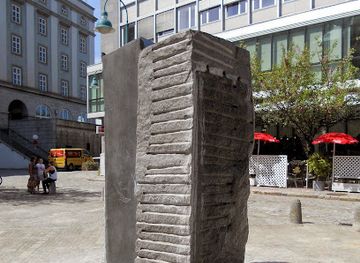 austria/linz/landmark/jubilaumsbrunnen-adalbert-stifter-platz