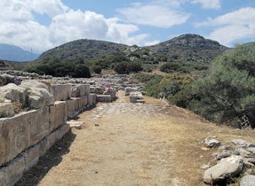 greece/crete/landmark/minoan-settlement-archeological-site