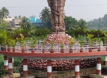 india/puri/landmark/garuda-statue