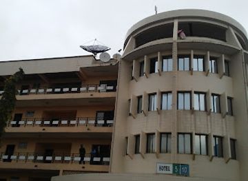 sierra-leone/western-area/landmark/state-house-of-sierra-leone