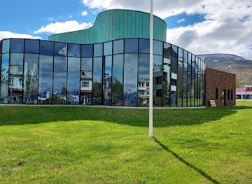 iceland/dalvik/landmark/berg-menningarhus