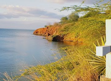 puerto-rico/cabo-rojo/landmark/refugio-nacional-de-vida-silvestre-de-cabo-rojo