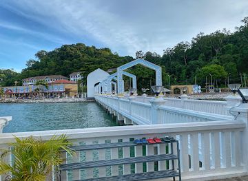 malaysia/pulau-pangkor/landmark/masjid-terapong-pulau-pangkor