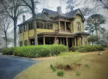 The McClendon House