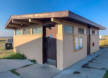 south-dakota/badlands/landmark/cedar-pass-campground