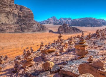 jordan/wadi-rum/landmark/wadi-rum-bedouin-guide