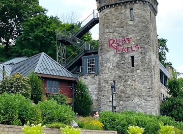 tennessee/chattanooga/landmark/ruby-falls