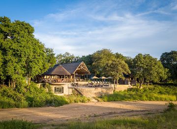 south-africa/bushveld/landmark/shumbalala-game-lodge