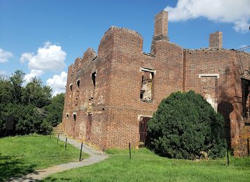 virginia/hampton-roads/landmark/barboursville-ruins