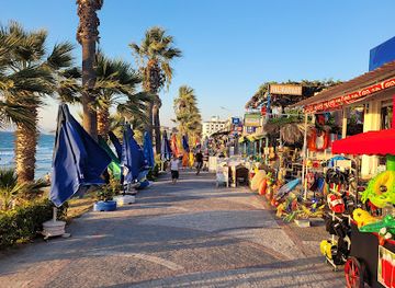 turkiye/kusadasi/landmark/ladies-beach