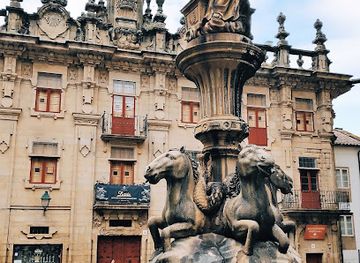 spain/santiago-de-compostela/ensanche/landmark/fountain-of-horses