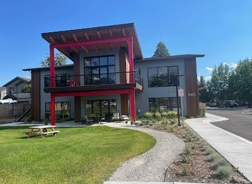 montana/whitefish/landmark/glacier-tourbase