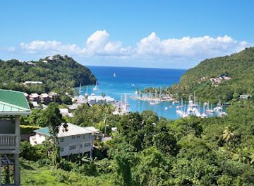 saint-lucia/canaries-quarter/landmark/marigot-bay