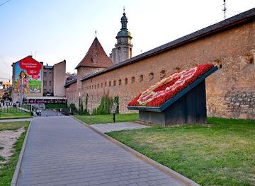 ukraine/lviv-region/landmark/hlyniany-gate