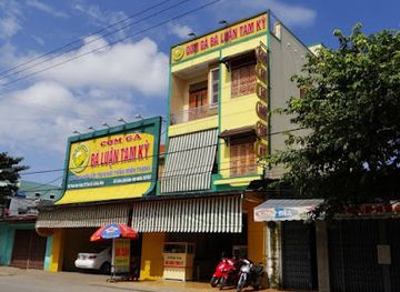 vietnam/tam-ky/landmark/ba-luan-tam-ky-chicken-rice