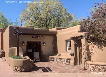 new-mexico/santa-fe/canyon-road/landmark/adobe-gallery