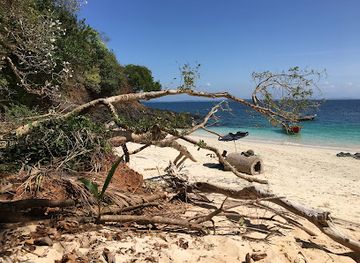 panama/pearl-islands/landmark/isla-bolanos