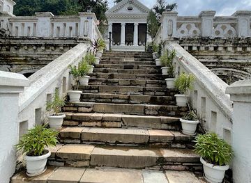 nepal/lumbini/landmark/rani-mahal
