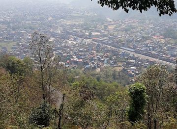 nepal/pokhara/world-peace-pagoda/landmark/peepal-chautara