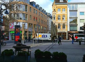 germany/cologne/landmark/willy-millowitsch-denkmal