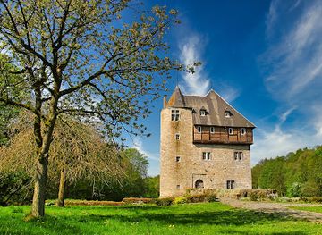belgium/land-of-waas/landmark/crupet-castle