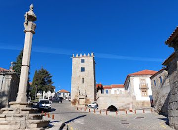 portugal/beira-litoral/landmark/pelourinho-de-aguiar-da-beira