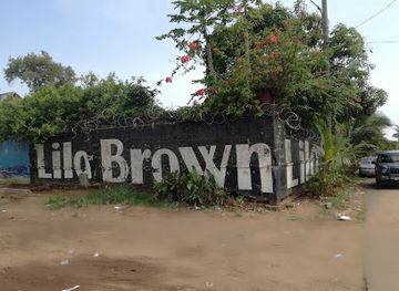 liberia/western-region/landmark/lila-brown