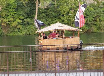 missouri/table-rock-lake/landmark/i-love-branson-visitor-center