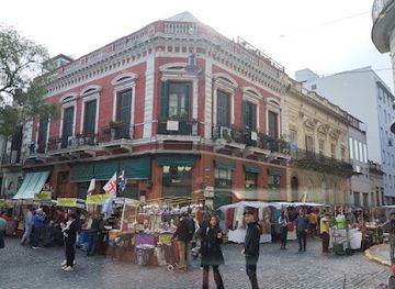 argentina/buenos-aires/san-telmo/landmark/san-telmo-fair