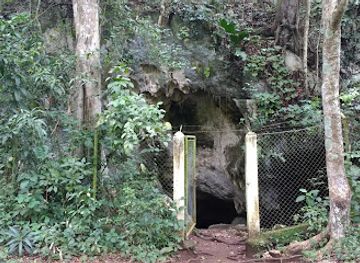 guatemala/verapaces/landmark/parque-regional-municipal-actun-kan