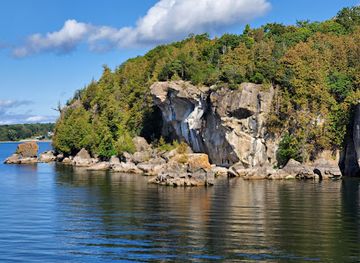 vermont/lake-champlain/landmark/spirit-of-ethan-allen