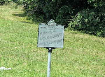 tennessee/central-middle-tennessee/landmark/colonel-robert-mcfarland-historical-marker