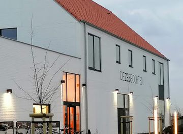 belgium/knokke-heist/landmark/restaurant-de-zes-bochten