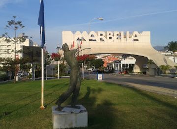 spain/marbella/landmark/arco-bienvenida-marbella